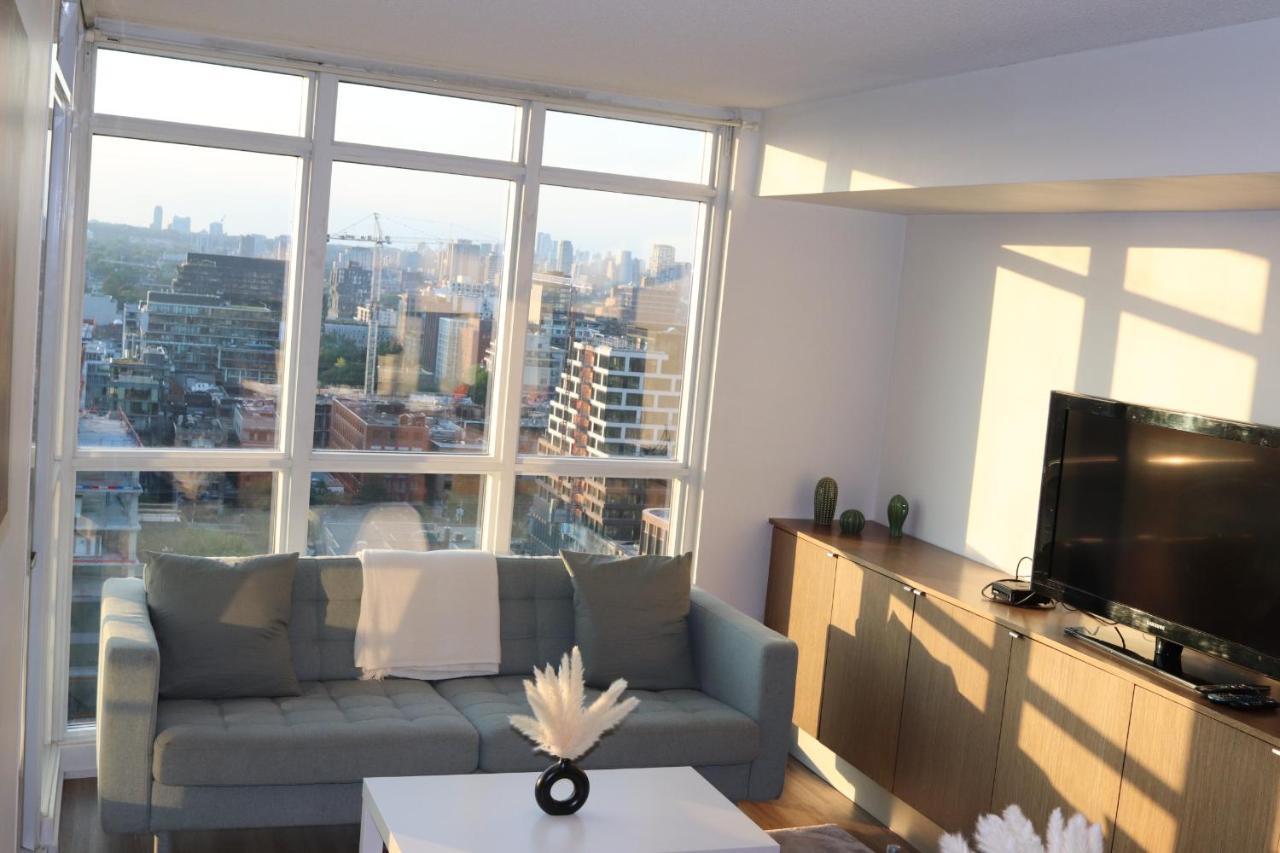 Cozy Condo In Downtown Toronto + Free Parking Exterior foto
